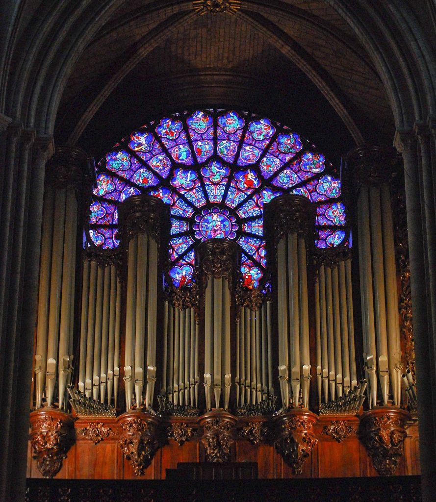 Fig. 2 Interior view of the western rose of Notre-Dame of Paris of c. 1220 (Photo by kind permission of Christian Dumolard).