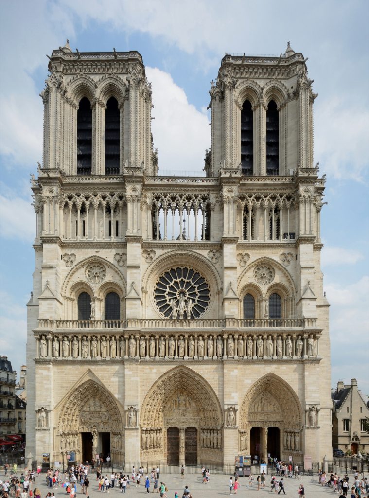Fig. 1 Exterior view of Notre-Dame of Paris from the west, with the rose window of c. 1220, photo taken before the fire of 2019 (Wikimedia Commons: Peter Haas, CC BY-SA 3.0).