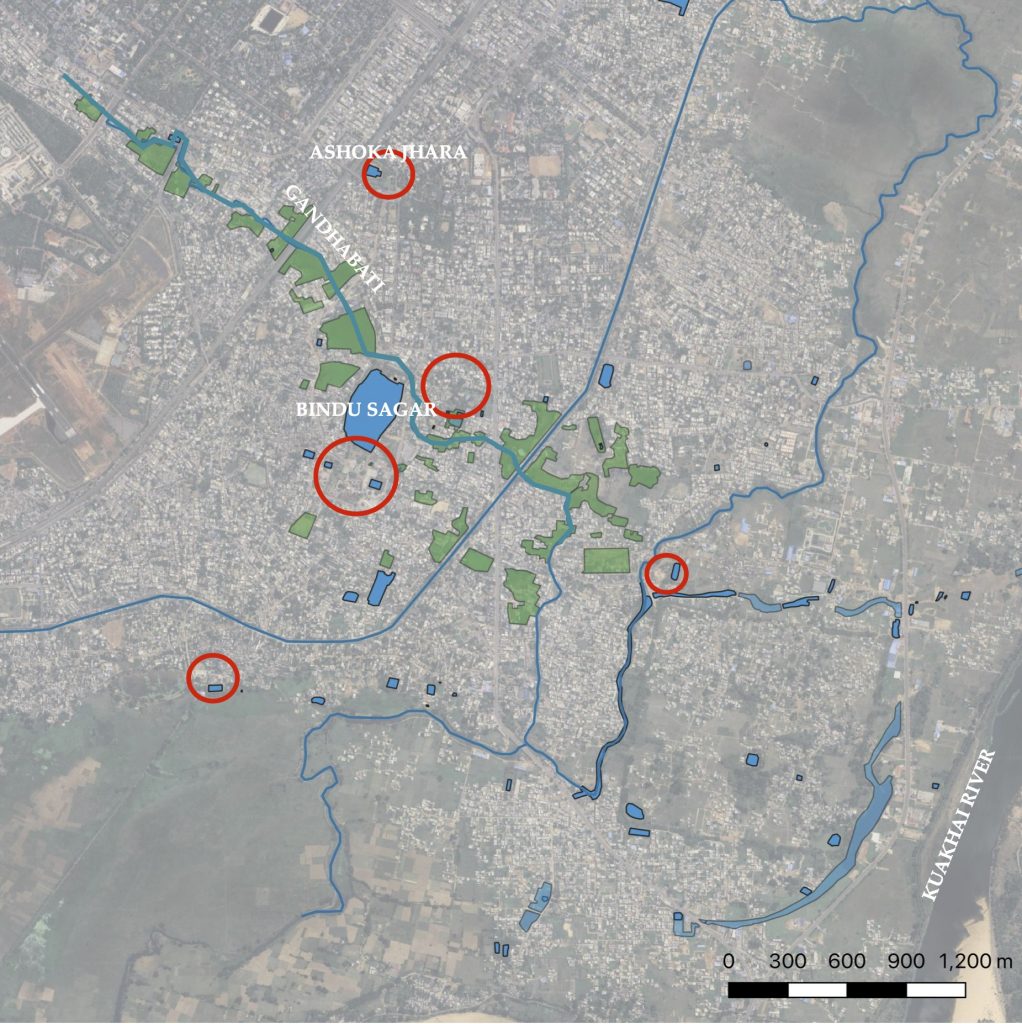 Map of Ekamra, contemporary Bhubaneswar, highlighting the local water basin, including the Bindu Sagar, Gandhabati, and Kuakhai river.